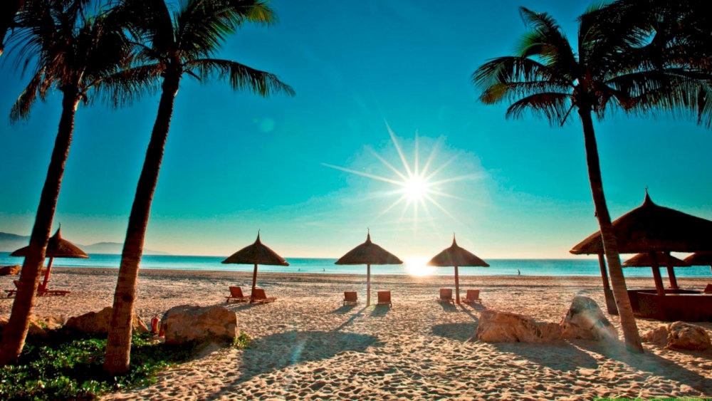 A romantic setting to watch the sunrise and sunset